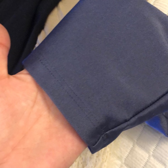 Blue top - Picture 3 of 4